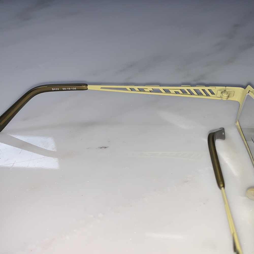 Beautiful Bellagio Demo Frames - image 5